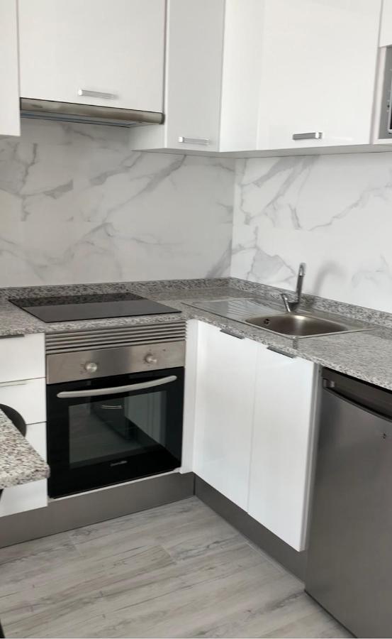Apartamentos De Benidorm, Playa Poniente, Espana Esterno foto